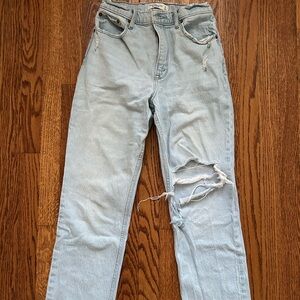 ABERCROMBIE CURVE LOVE JEANS